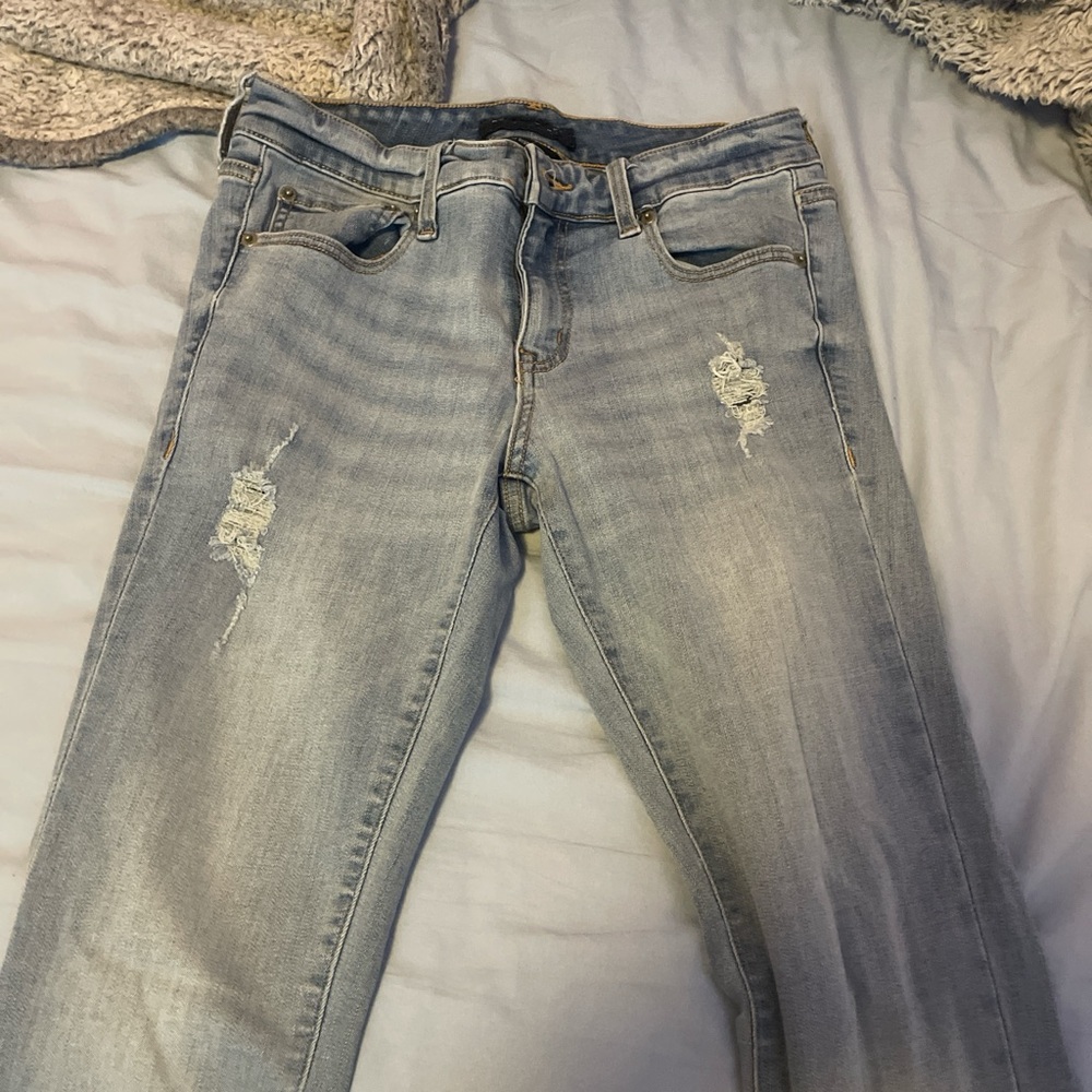 Stylish Light Blue Distressed Women Jeans